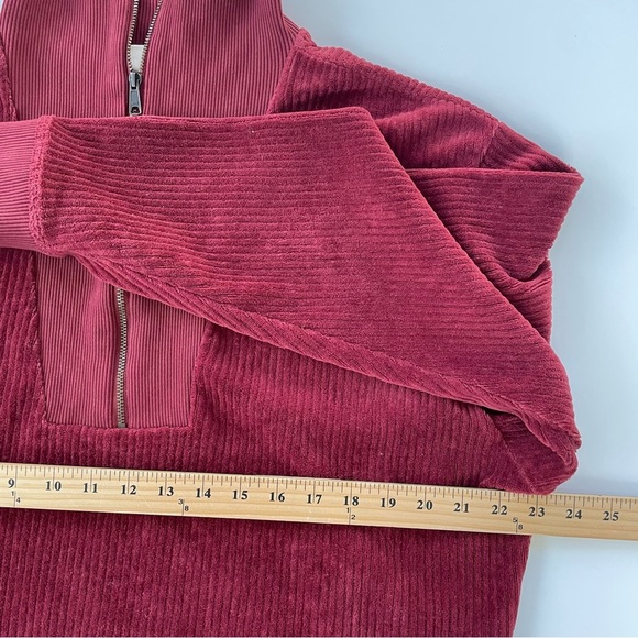Target Universal Thread Women's Burgundy Wide Ribbed Corduroy Quarter Zip Sz XL - Picture 8 of 9